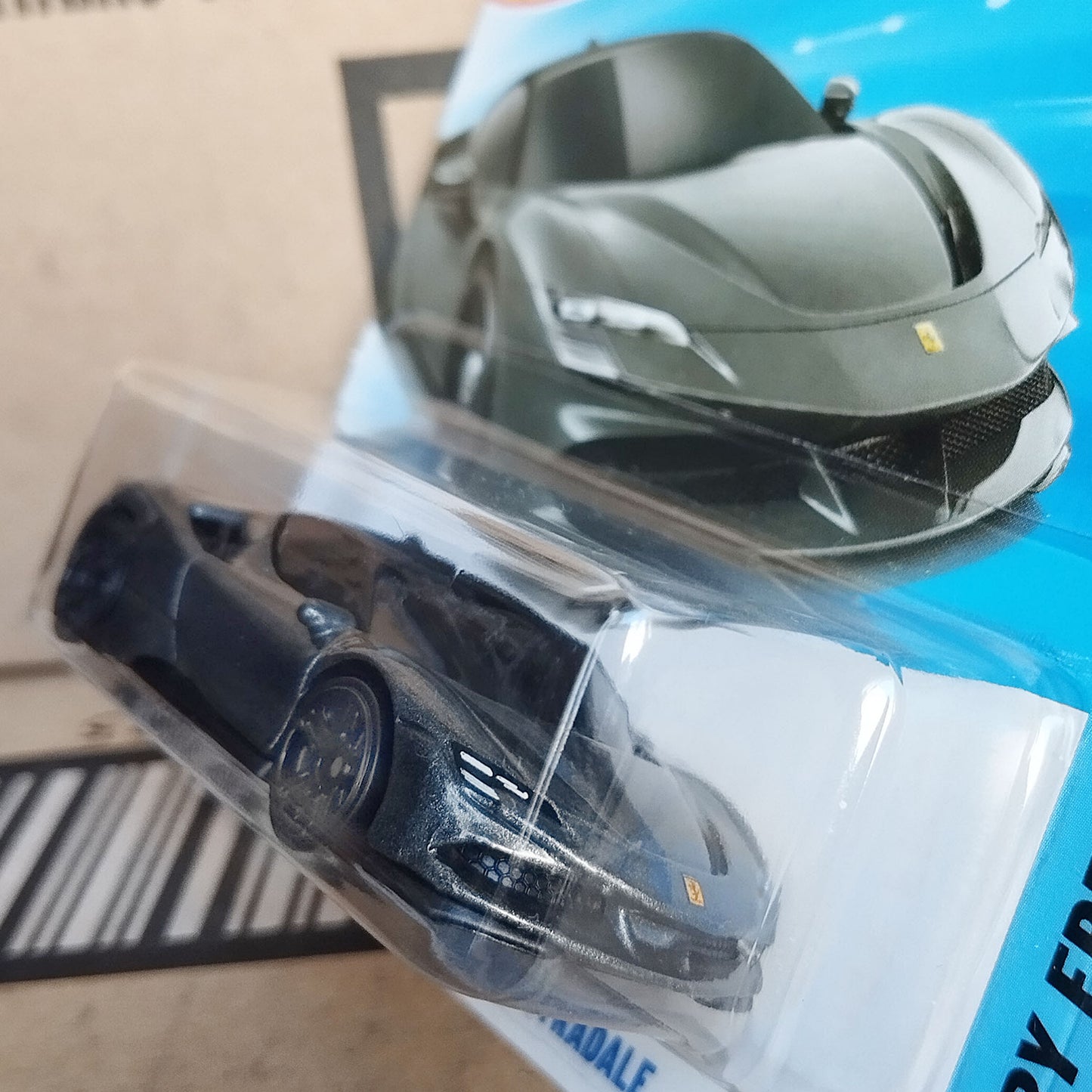 Hot Wheels Ferrari SF90 Stradale Set – 3 Collectible 1/64 Diecast Ferrari Cars