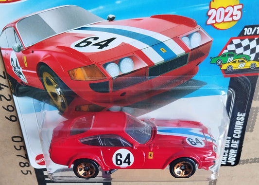 Hot Wheels Ferrari 365 GTB4 Competizione diecast 1/64 vintage racing car model in original packaging front close-up view