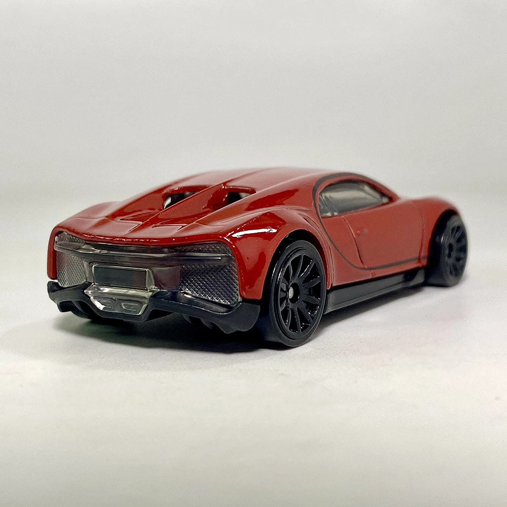 Hot Wheels 2016 Bugatti Chiron Red Hypercar Die-Cast 1/64 Scale Model