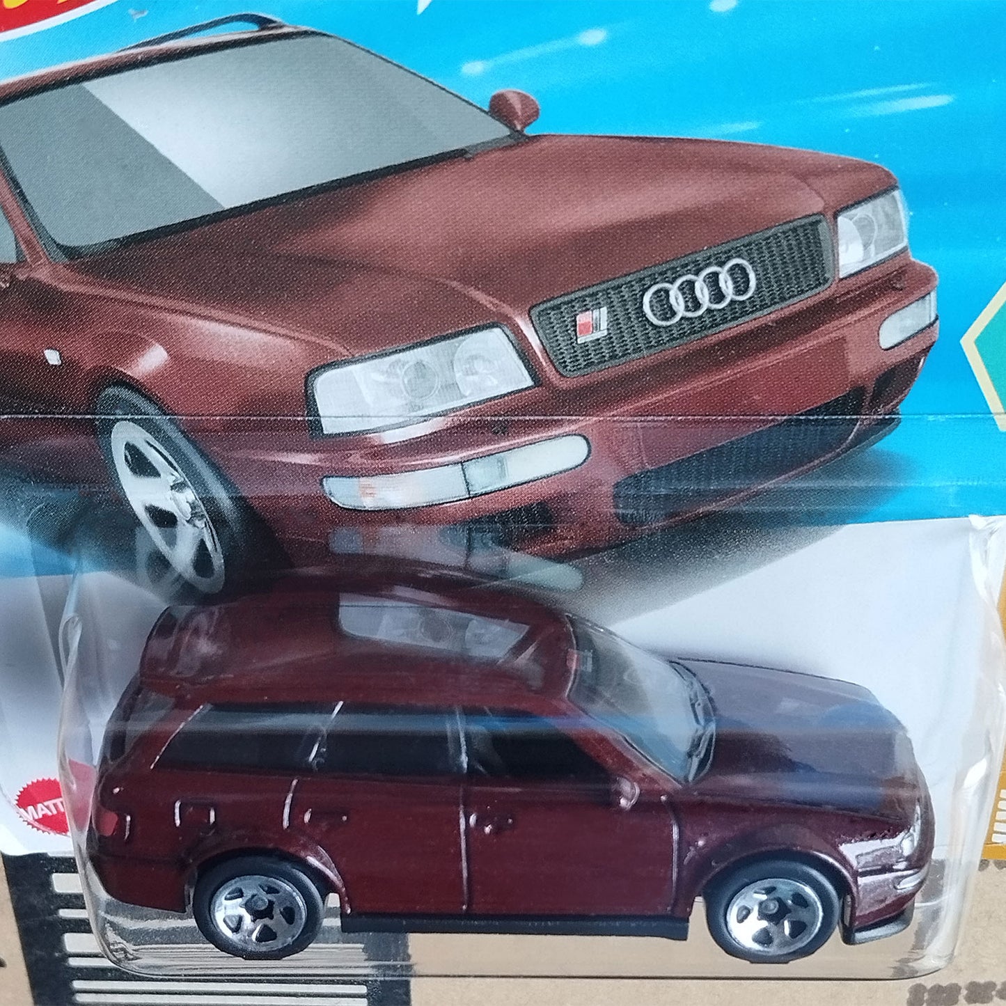 Hot Wheels Car 1994 Audi Avant RS2 Wagon 1:64 Scale Diecast Toy Vehicle