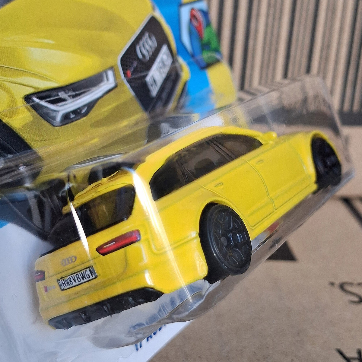 Hot Wheels ’17 Audi RS 6 Avant Wagon Yellow 1:64 Scale Diecast Car Model