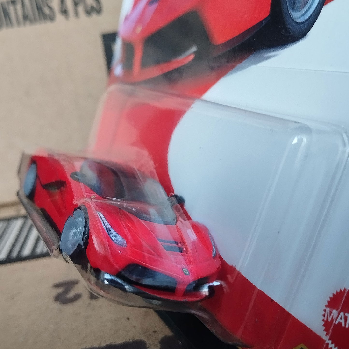 Hot Wheels Premium LaFerrari Euro Speed Ferrari Die-Cast Model 1:64 Real Riders Metal/Metal