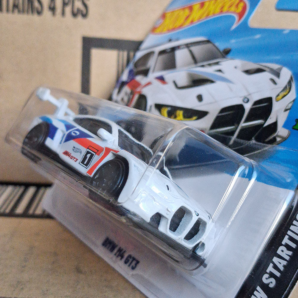 Hot Wheels BMW M4 GT3 White Diecast 1/64 Scale Model | Collectible Race Toy Car | Gift for Collector, Boyfriend, Coworker, Husband