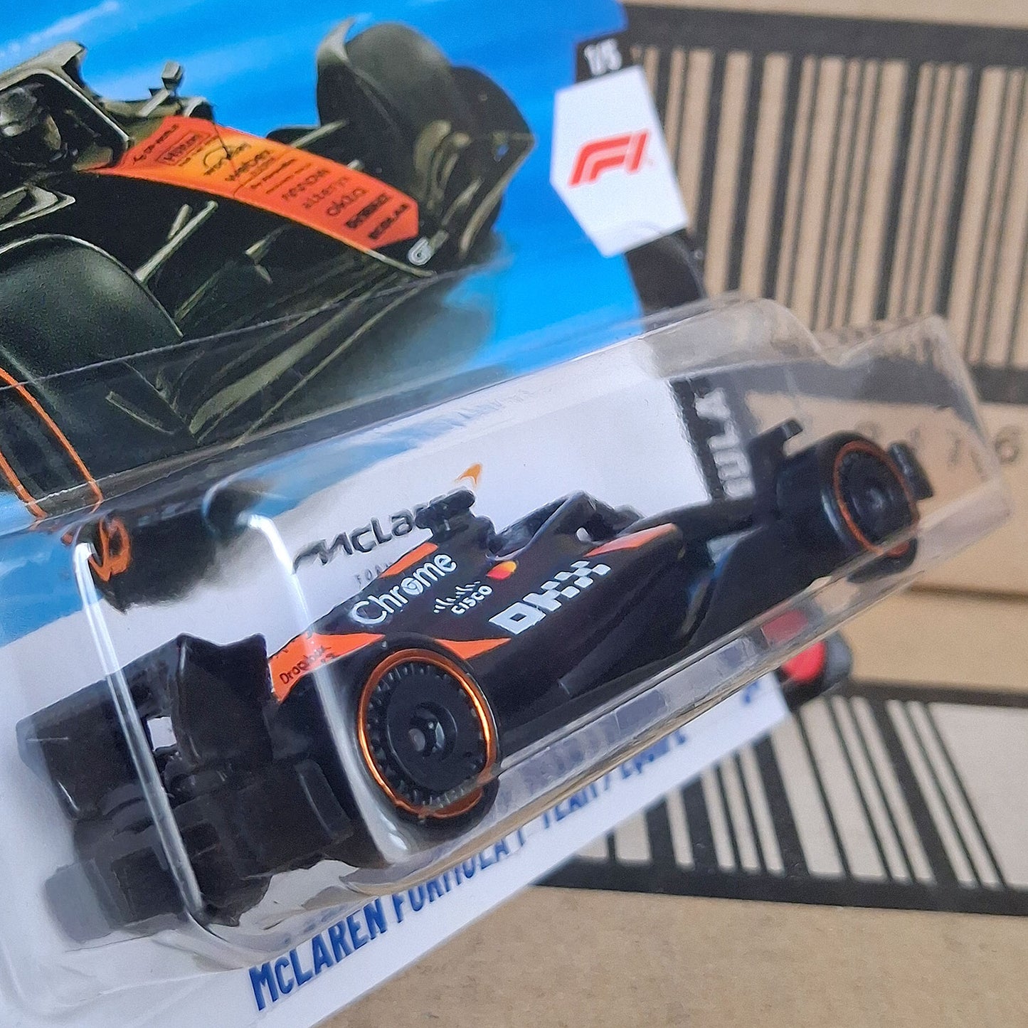 Hot Wheels McLaren Formula 1 Team F1 Race Car 1:64 Die-Cast Model Formula 1