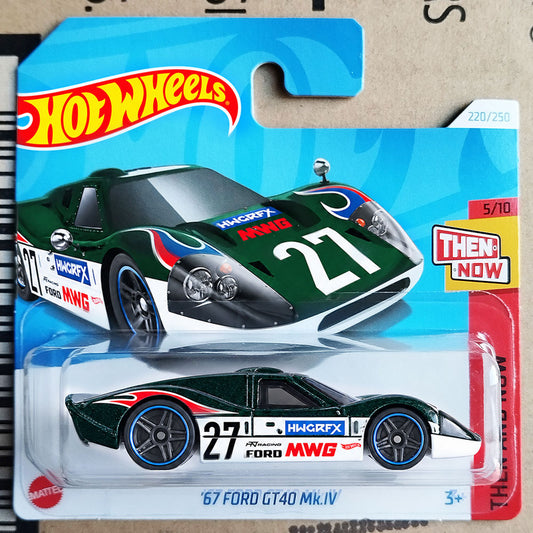 Hot Wheels ’67 Ford GT40 Mk.IV Green Vintage Race Car 1:64 Scale Diecast Model