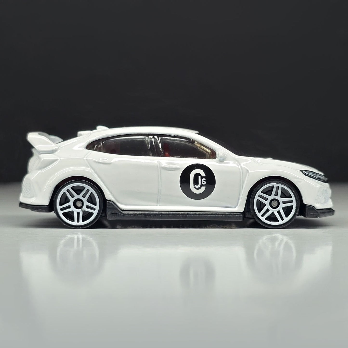 Hot Wheels 2018 Honda Civic Type R White Nightburnerz 1:64 Diecast Model Car