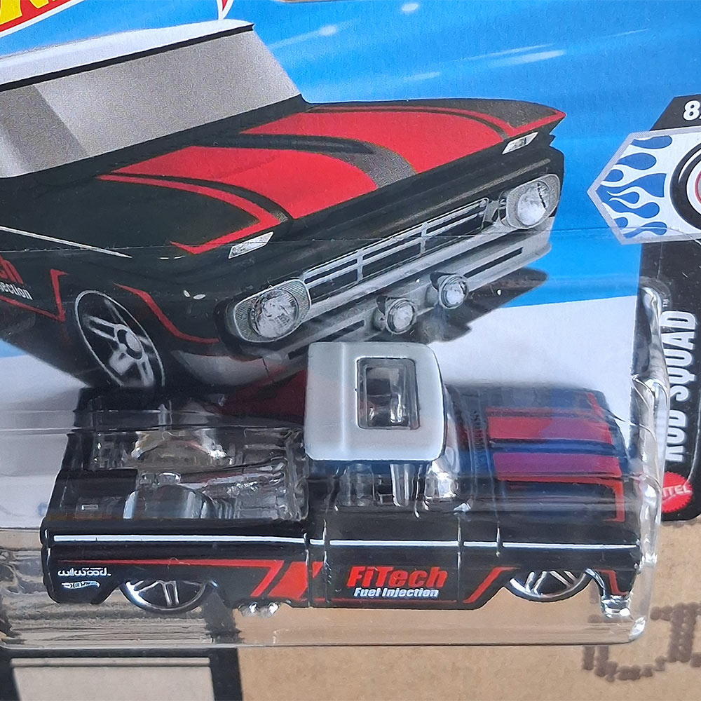 Hot Wheels Custom ’62 Chevy Pickup AirTech Black Red Diecast Car 2026
