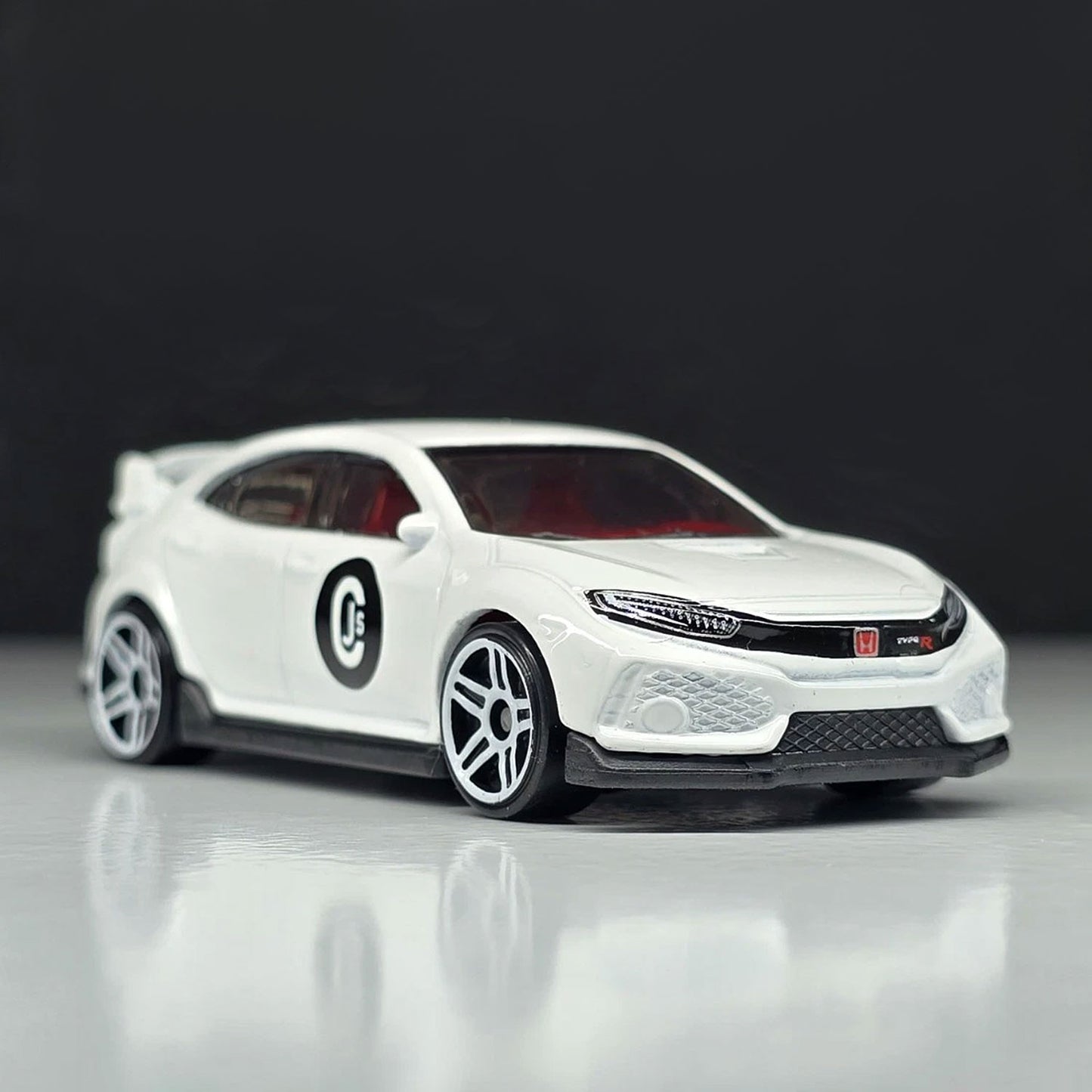 Hot Wheels 2018 Honda Civic Type R White Nightburnerz 1:64 Diecast Model Car