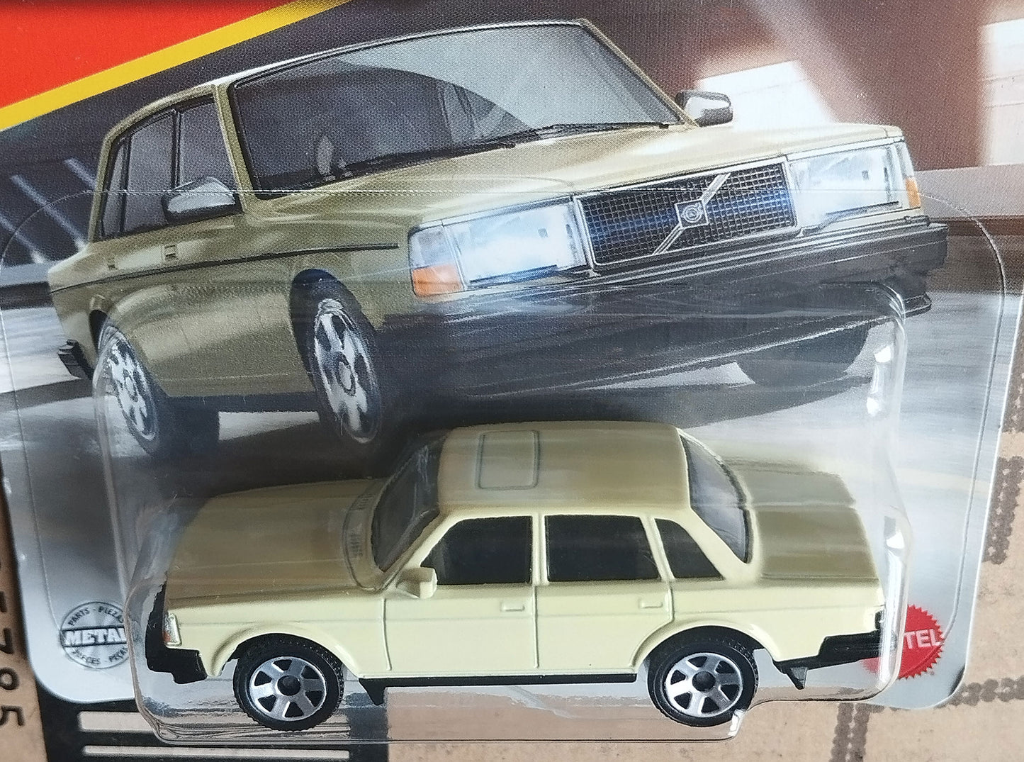 Matchbox 1986 Volvo 240 Diecast 1/64 Scale Vintage Car Model