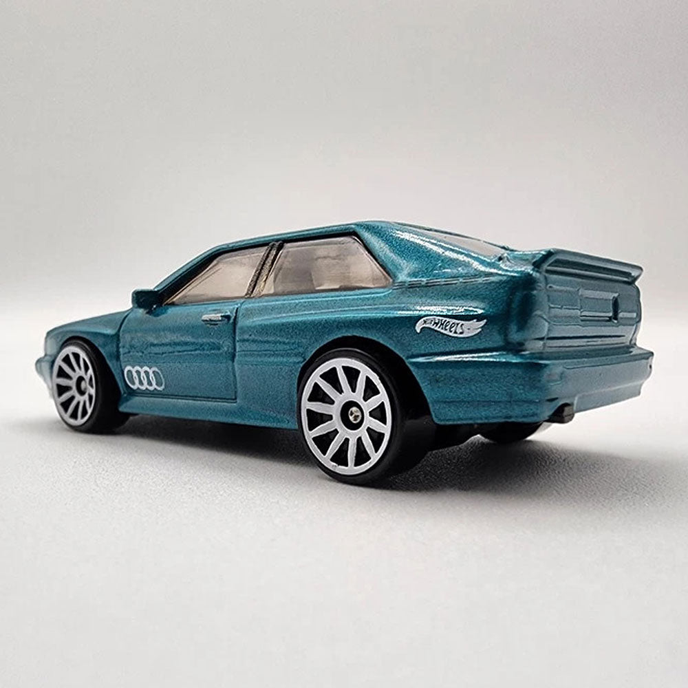 Hot Wheels 1987 Audi Quattro Blue Diecast Rally Car Model 1:64