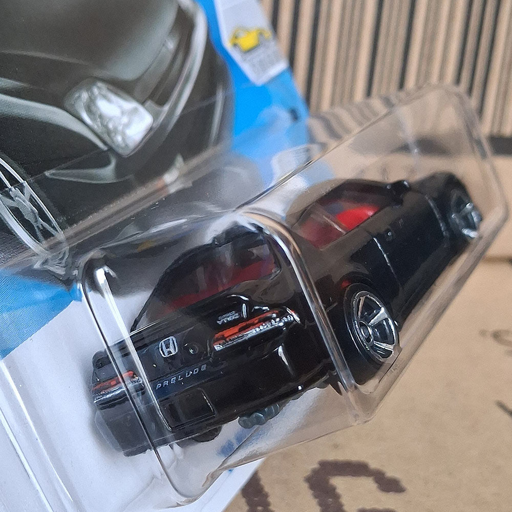 Hot Wheels 1998 Honda Prelude Black JDM Sports Coupe Model 1:64 Factory Fresh
