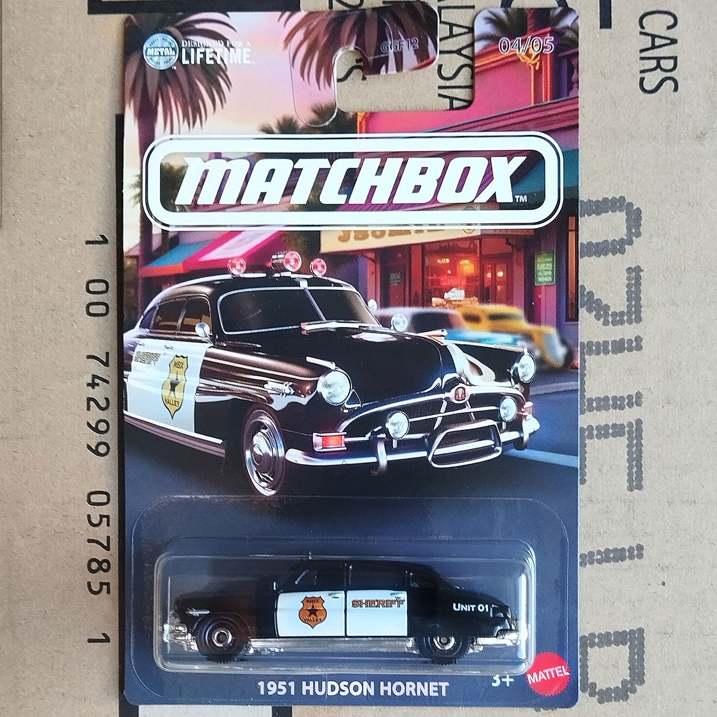 Matchbox police car 1951 Hudson Hornet Sheriff diecast 1/64 scale model in packaging
