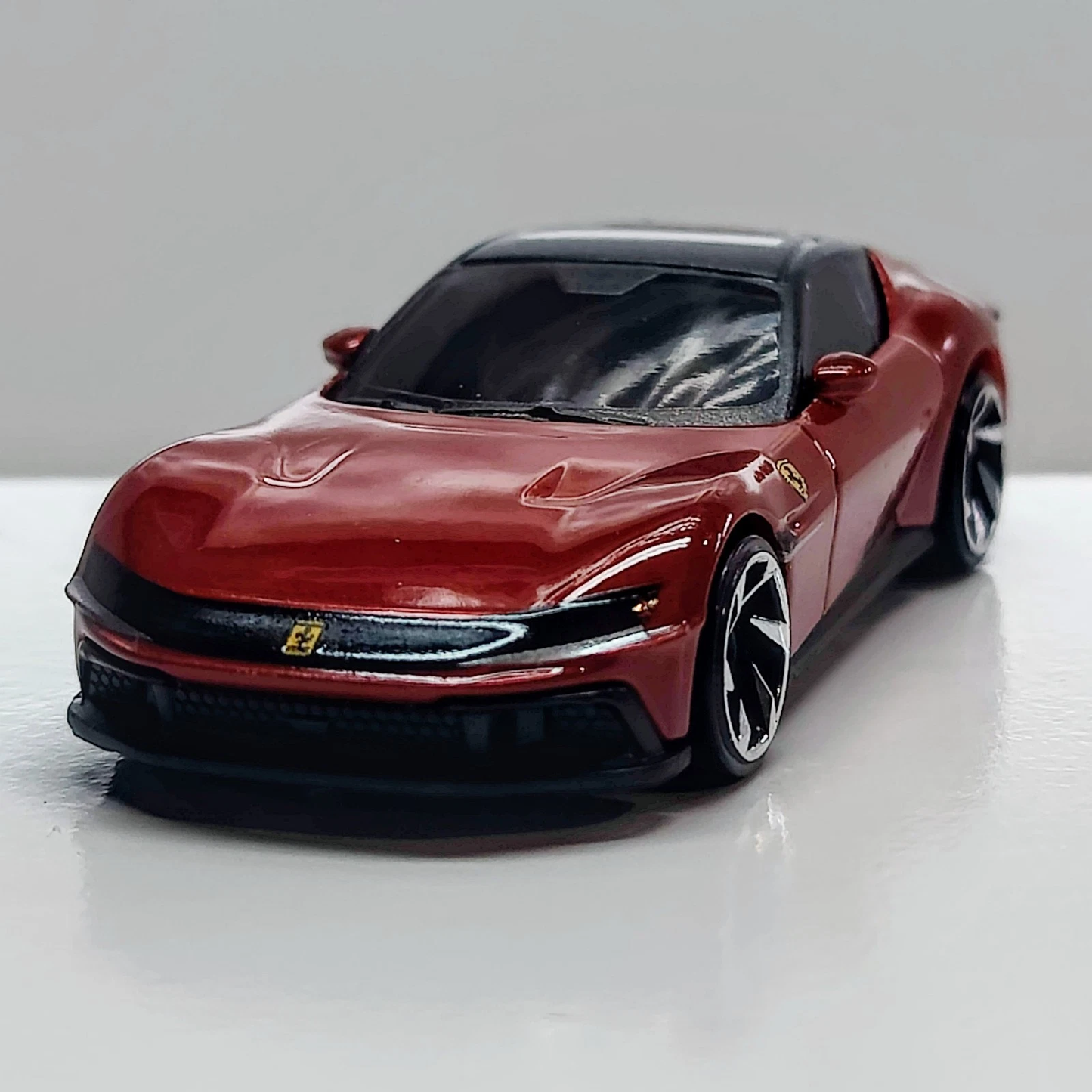 Hot Wheels Ferrari 12Cilindri Red Supercar Die-Cast Model 1:64 Ferrari